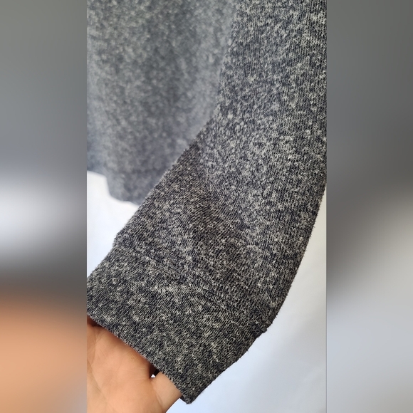 Forever 21  Sweater - Heather Blue- size M - Picture 5 of 6